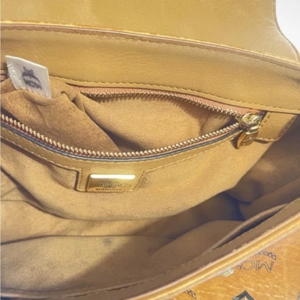 MCM LIMITED EDITION STUDDED TWO WAY CROSSBODY/ SHOULDER Bag Cognac Medium EUC - Picture 12 of 17